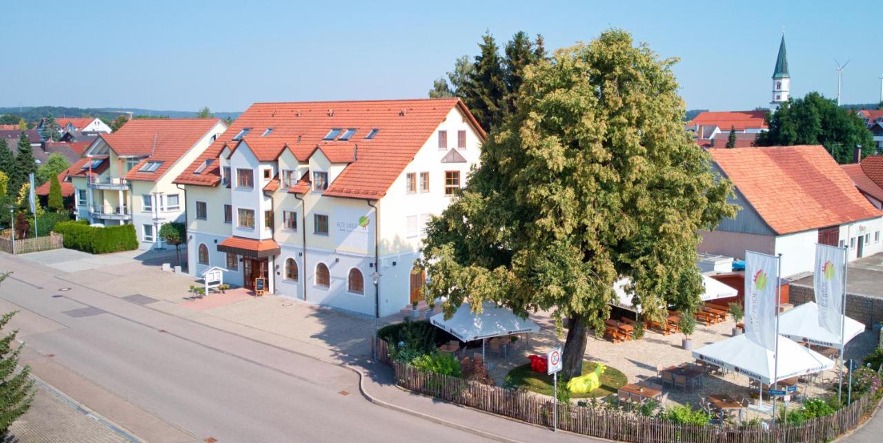 Alte Linde Landhotel & Restaurant Aalen Exterior foto